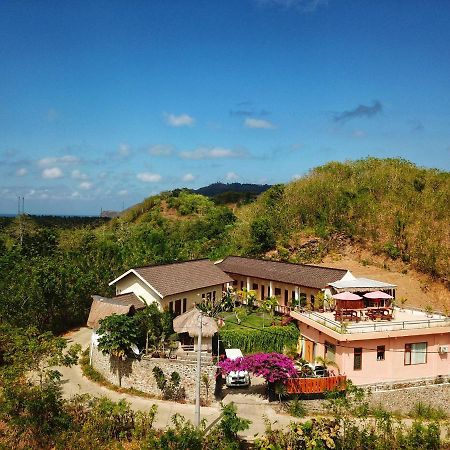 Surf Camp 79 Kuta (Lombok) Exterior foto